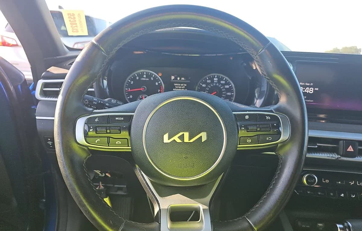2022 KIA K5 GT-Line 7