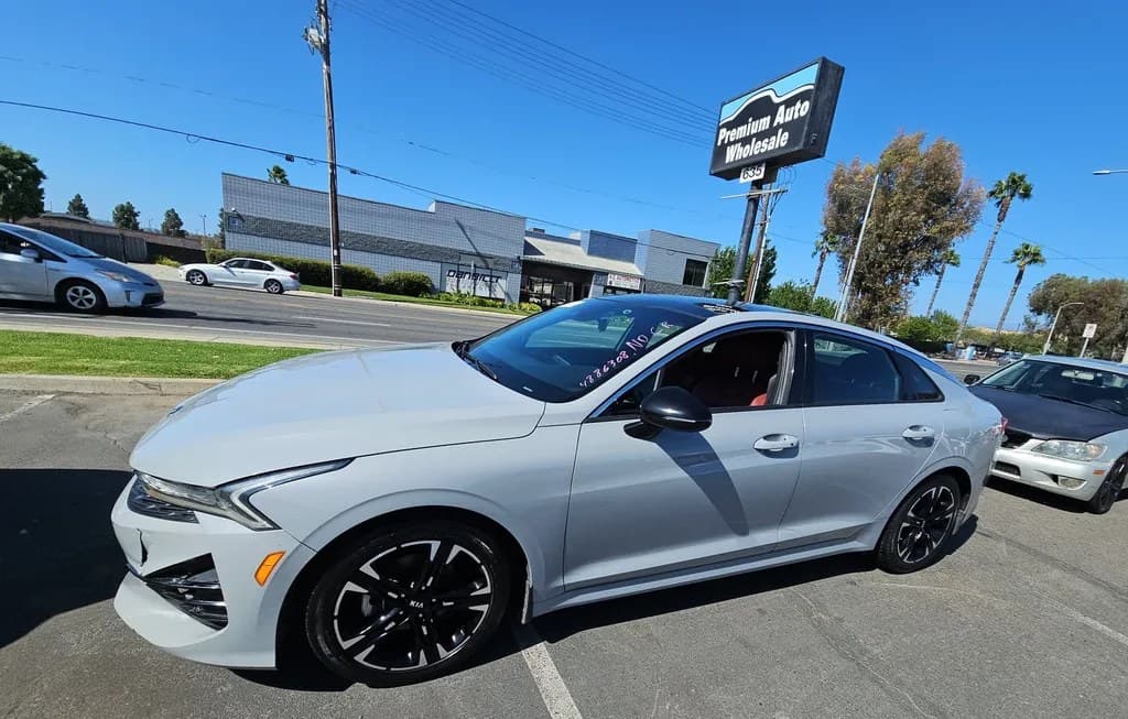 2021 KIA K5 GT-LINE