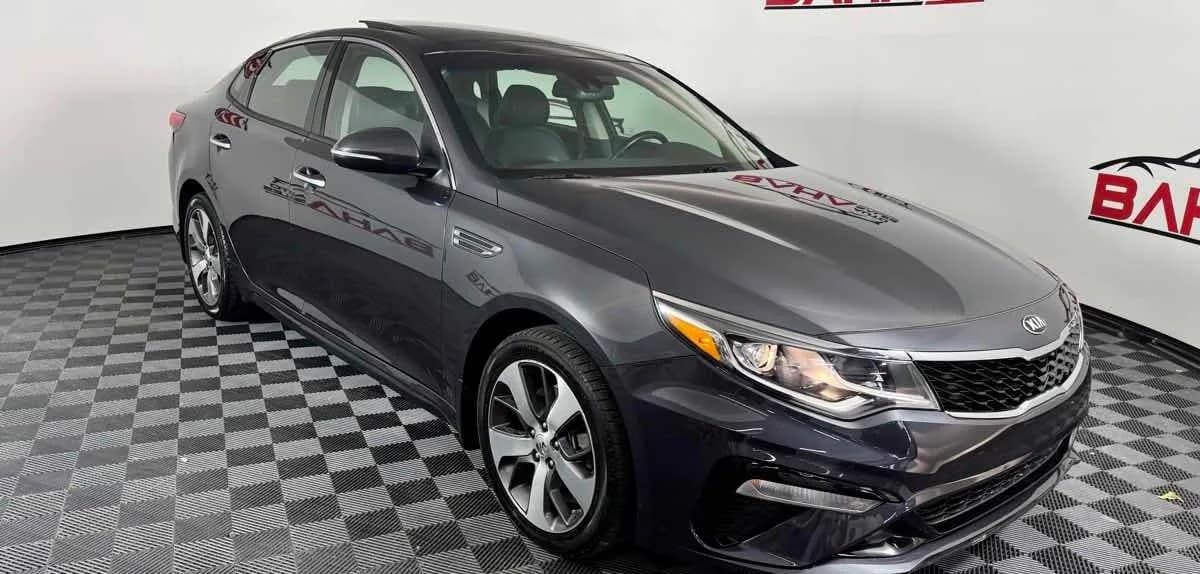 2019 KIA OPTIMA S 5