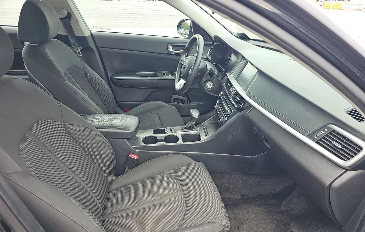 2020 KIA OPTIMA LX 4
