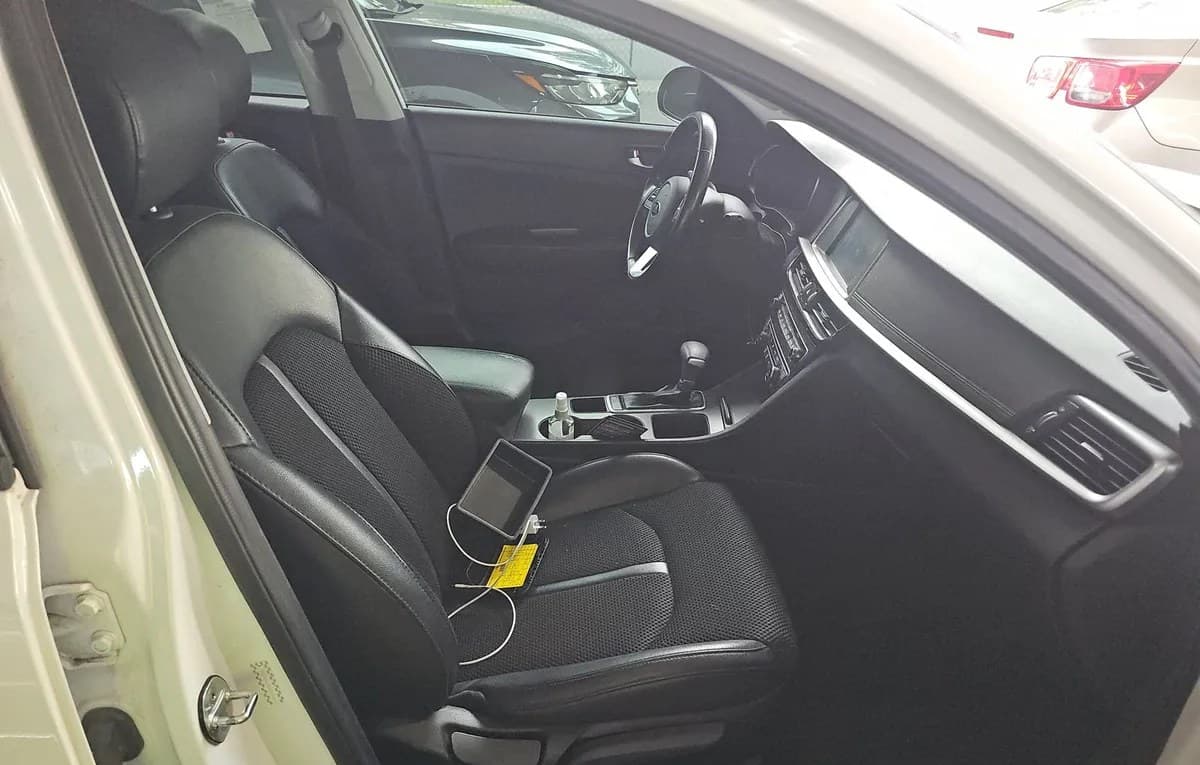 2019 KIA OPTIMA S 5