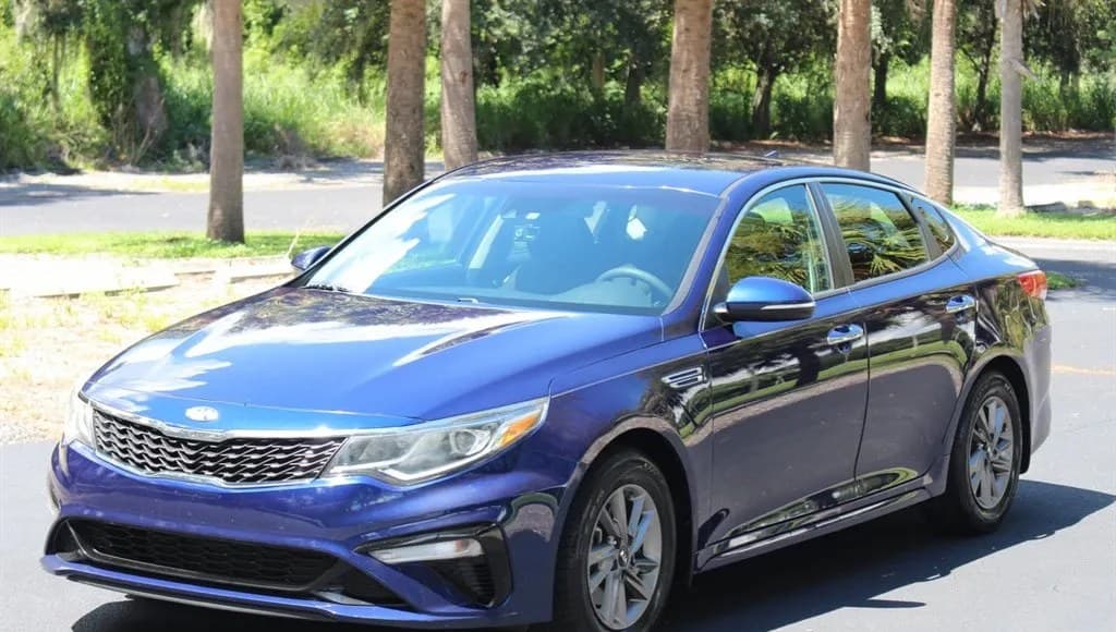 2020 KIA OPTIMA LX 2