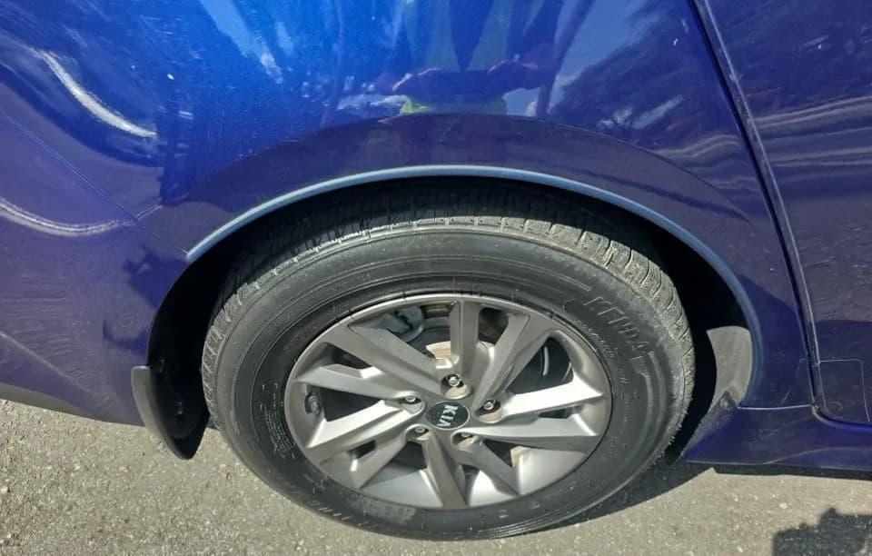 2019 KIA OPTIMA LX 7