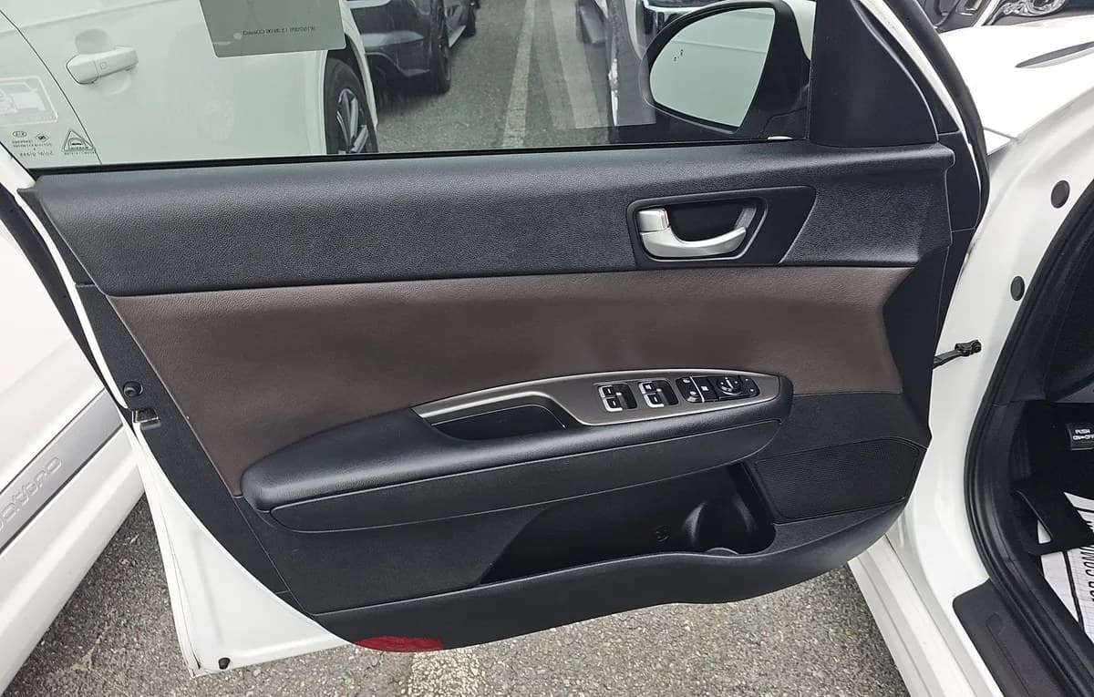 2019 KIA OPTIMA LX 5