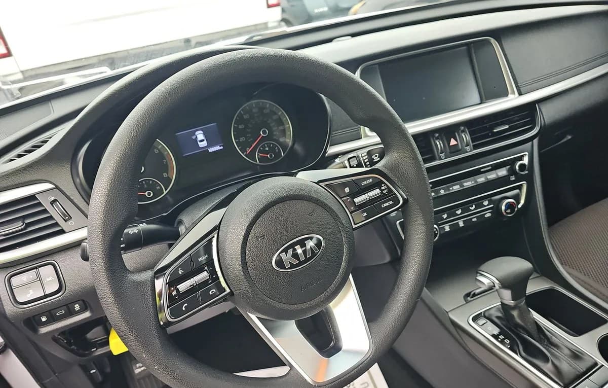 2019 KIA OPTIMA LX 6
