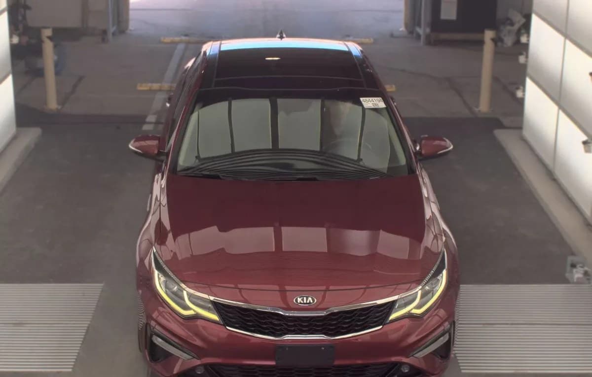 2019 KIA OPTIMA S 3