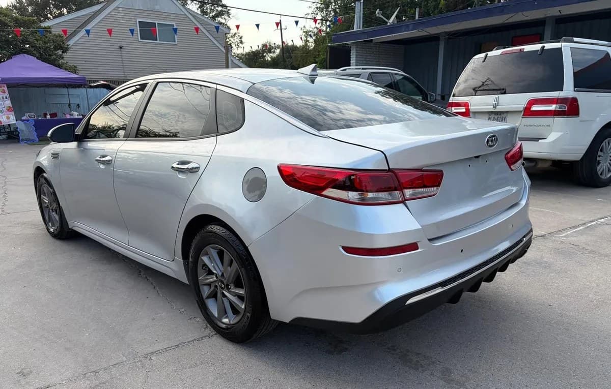 2020 KIA OPTIMA LX 6