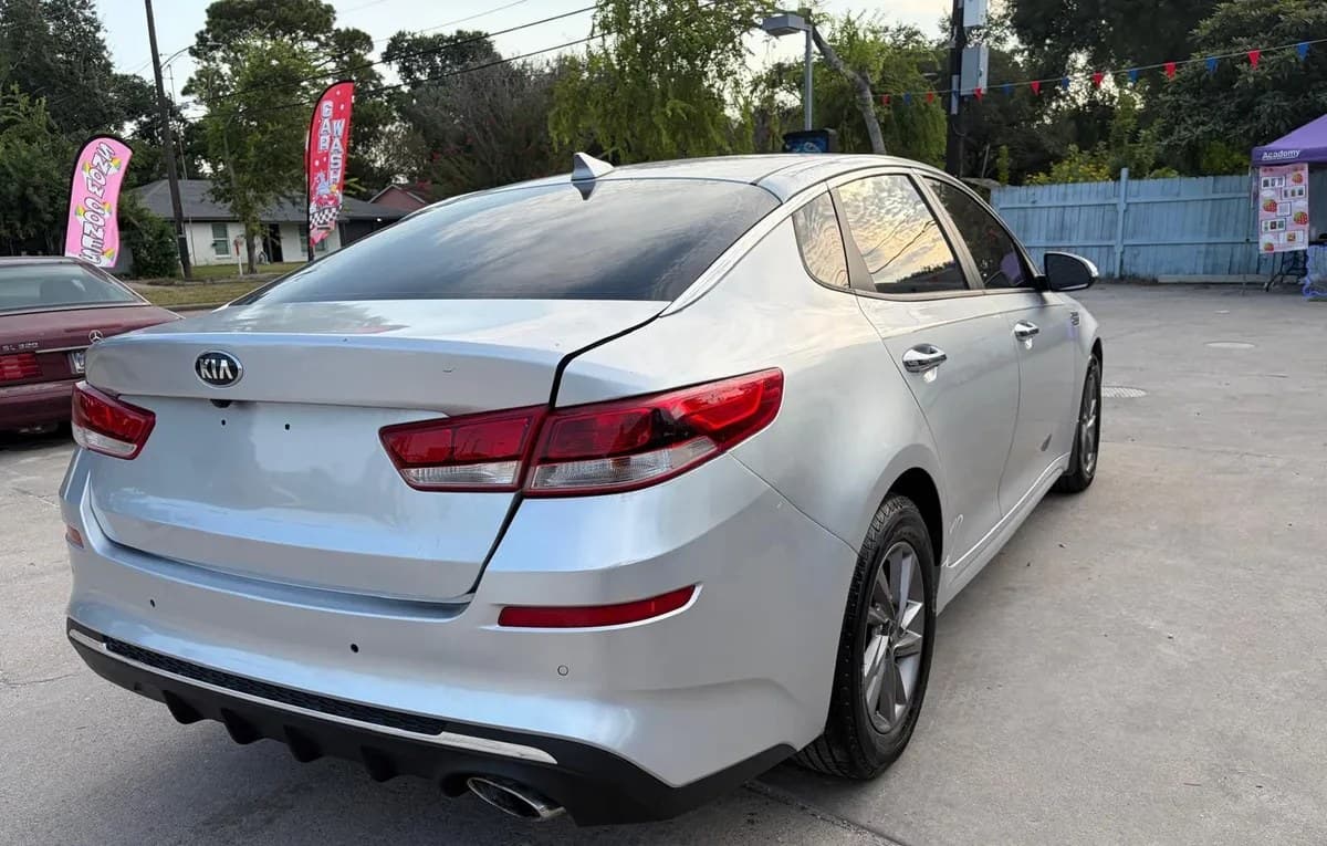 2020 KIA OPTIMA LX 7