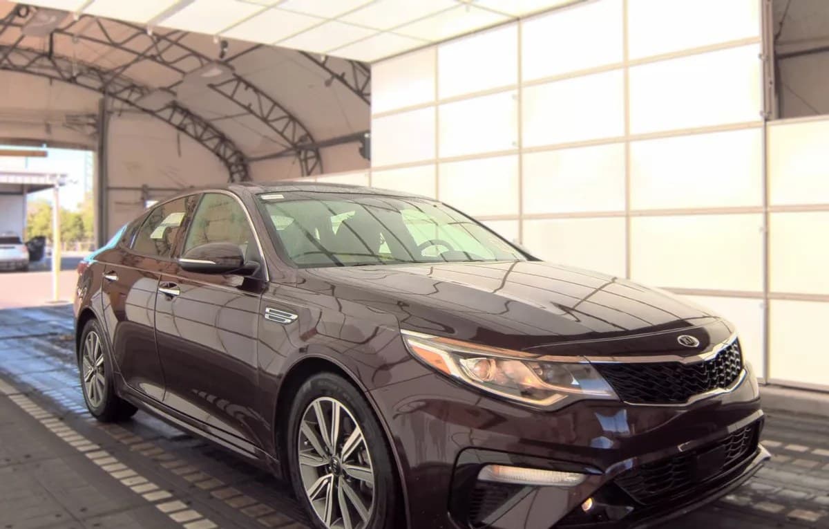 2020 KIA OPTIMA EX Premium 4