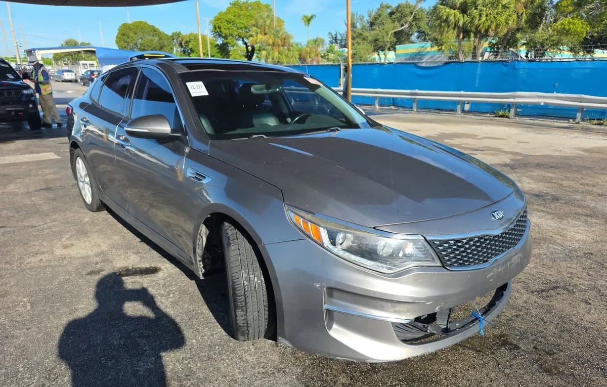 2017 KIA OPTIMA EX 3