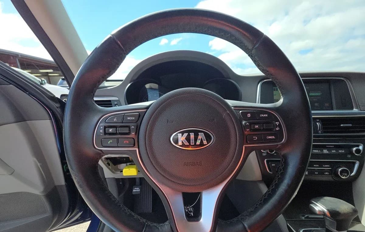 2017 KIA OPTIMA EX 7