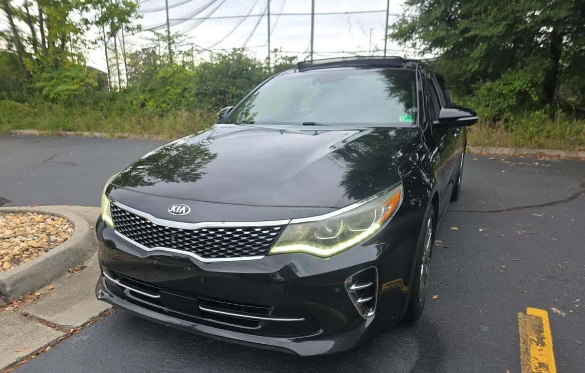 2017 KIA OPTIMA SXL 2