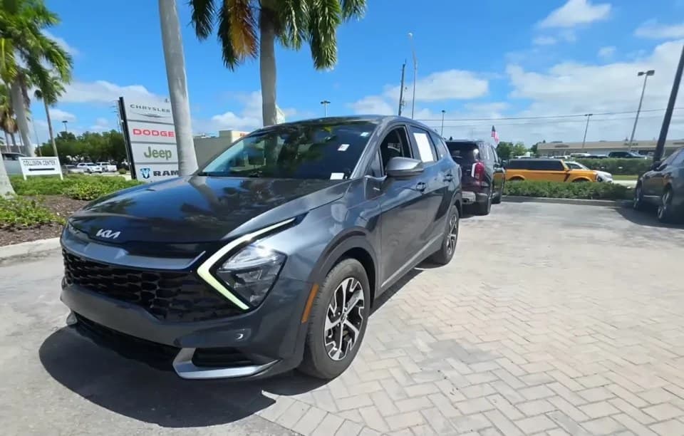 2023 KIA SPORTAGE EX