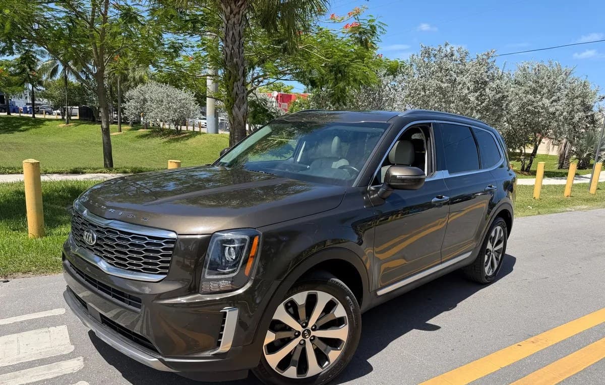 2020 KIA TELLURIDE S 2