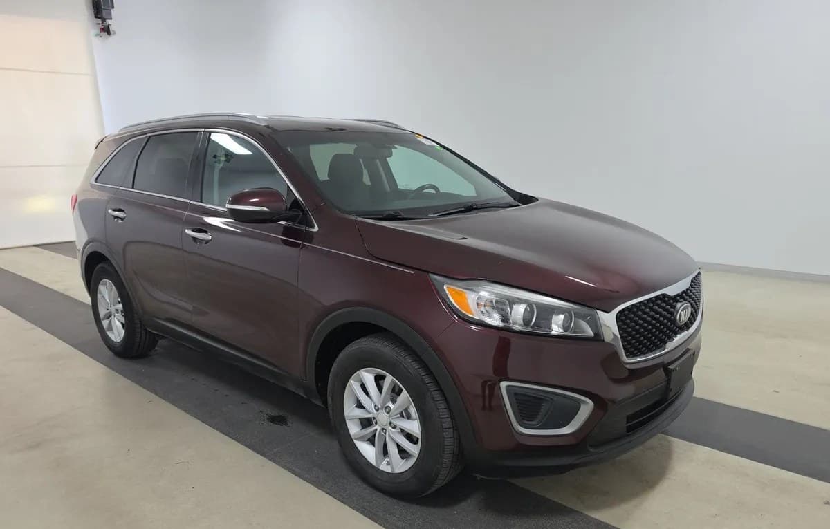 2017 KIA SORENTO LX 4