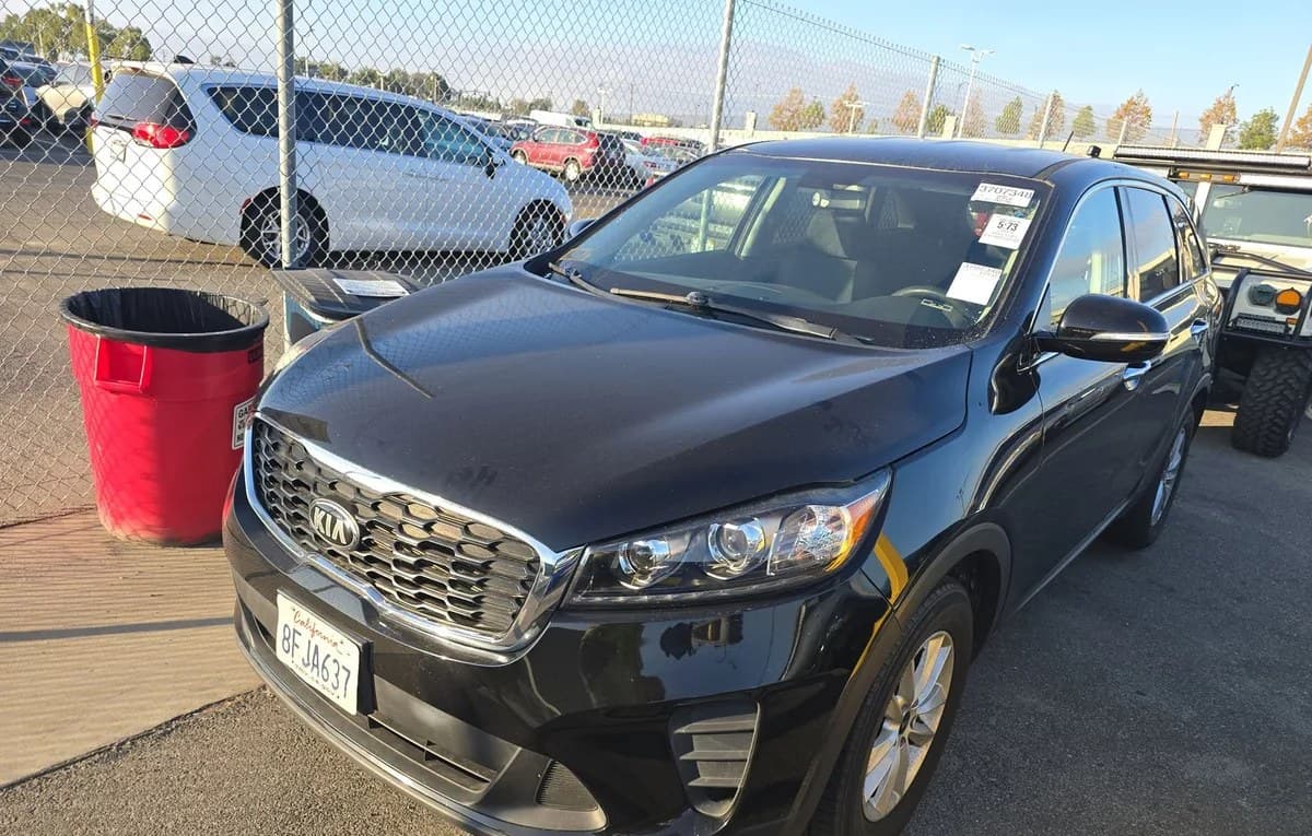 2019 KIA SORENTO LX 2