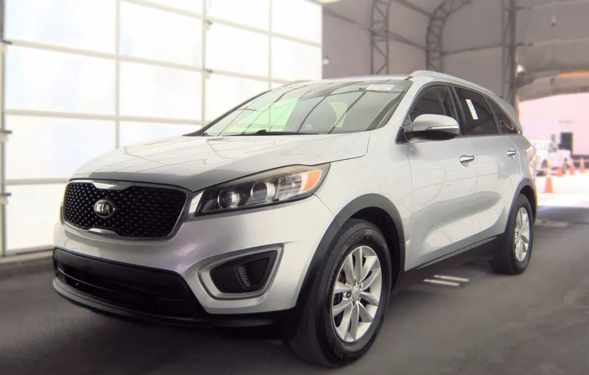 2018 KIA SORENTO LX 2