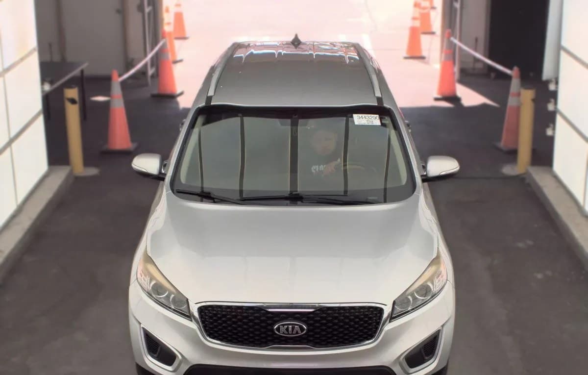 2018 KIA SORENTO LX 3