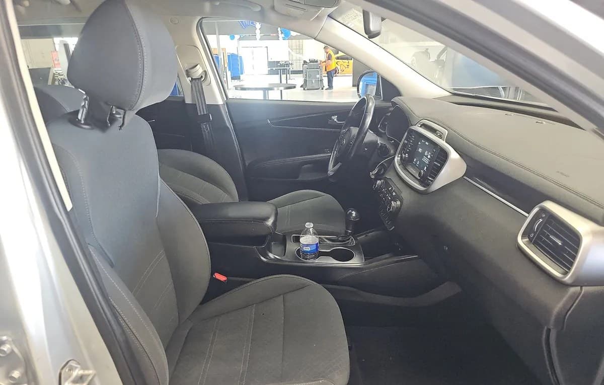 2018 KIA SORENTO LX 5