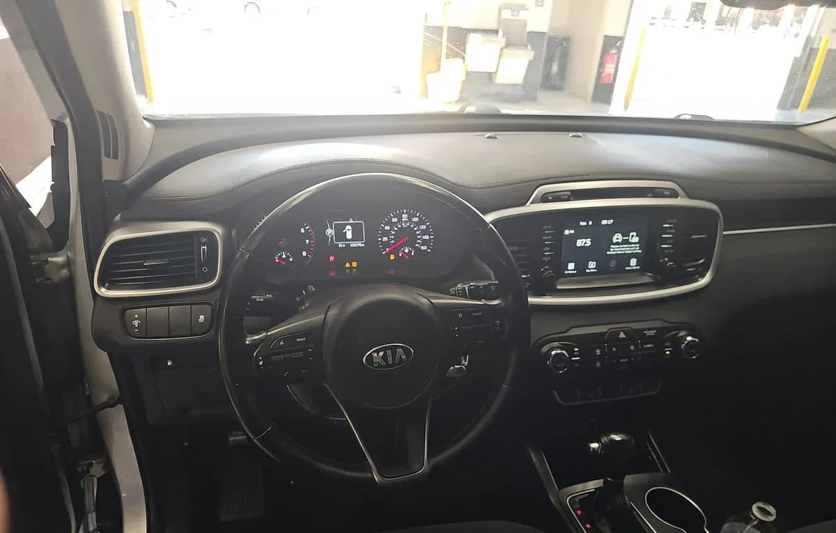 2018 KIA SORENTO LX 7