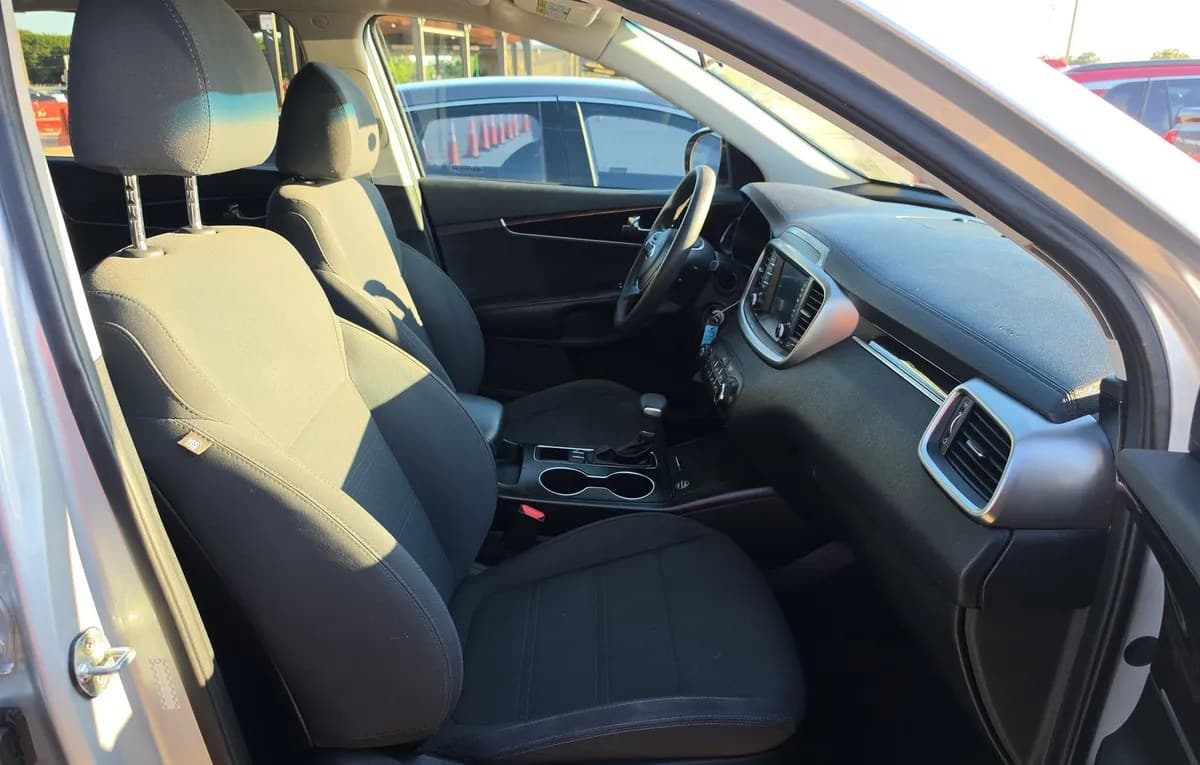 2020 KIA SORENTO LX 5