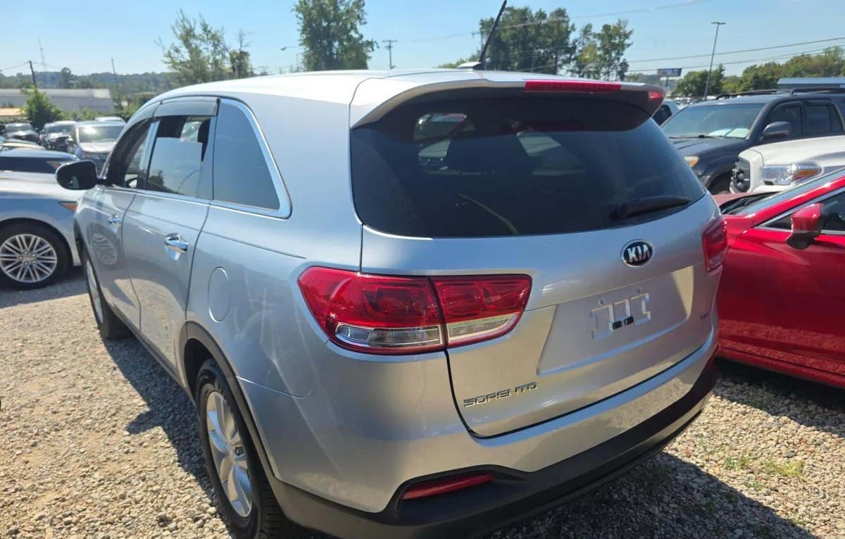 2017 KIA SORENTO L 3