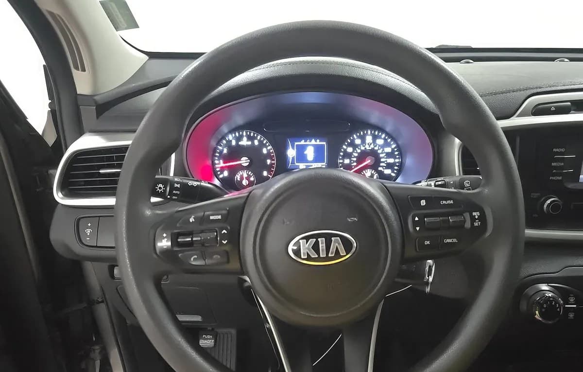2017 KIA SORENTO LX 7