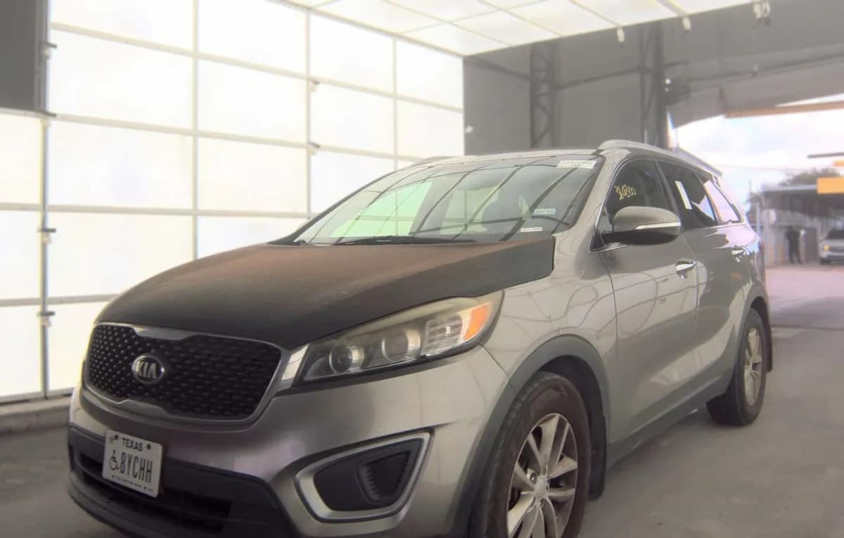 2018 KIA SORENTO LX 2