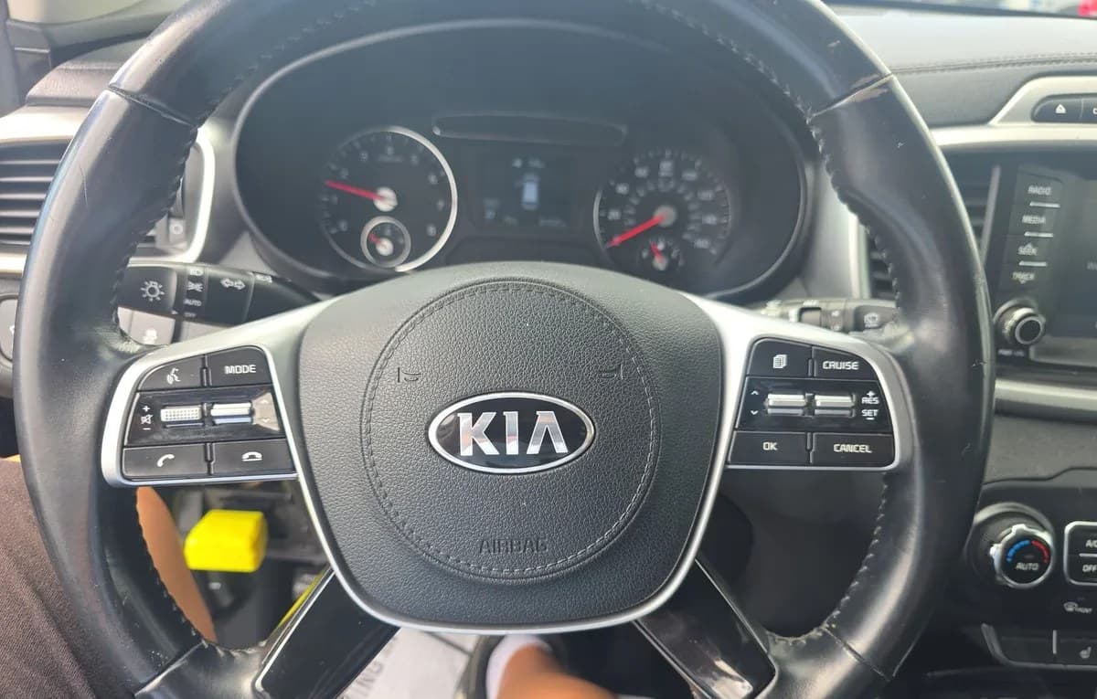 2019 KIA SORENTO LX 7