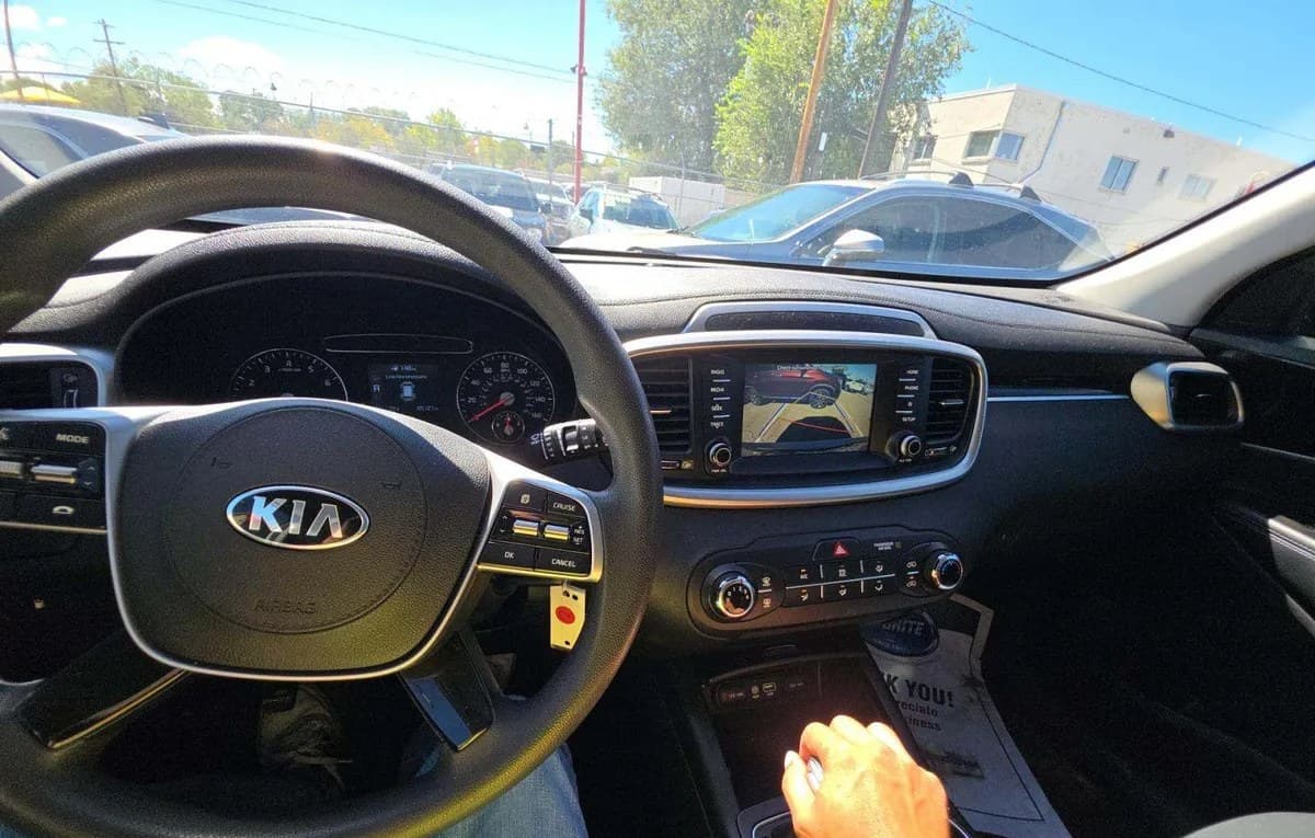 2020 KIA SORENTO LX 7
