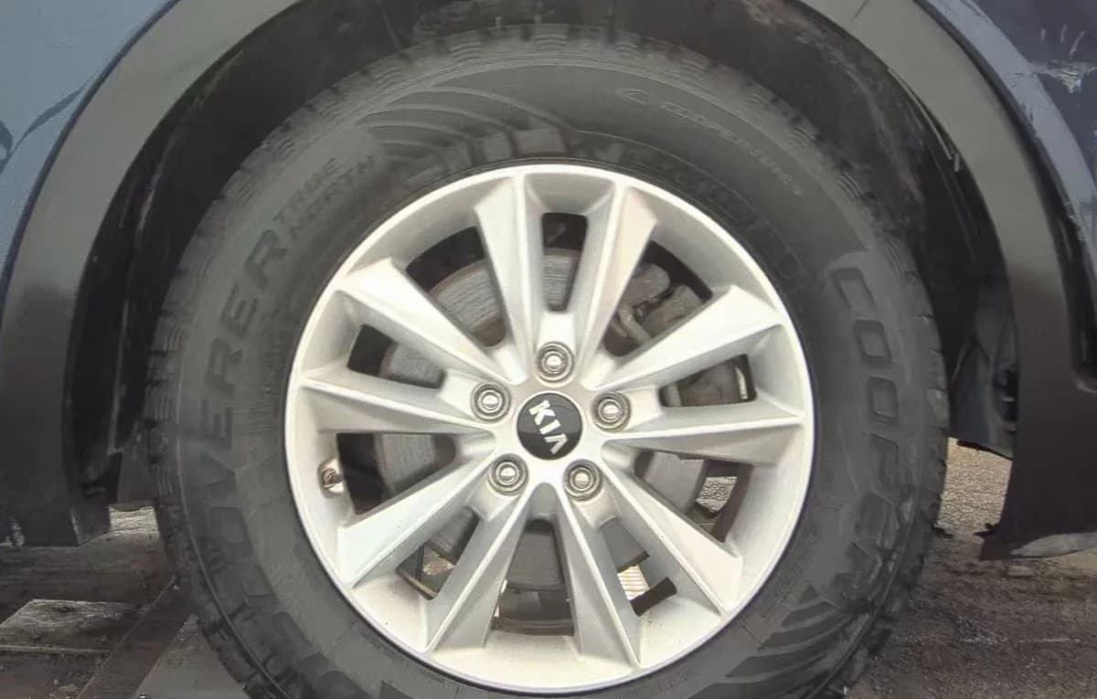 2019 KIA SORENTO LX 6
