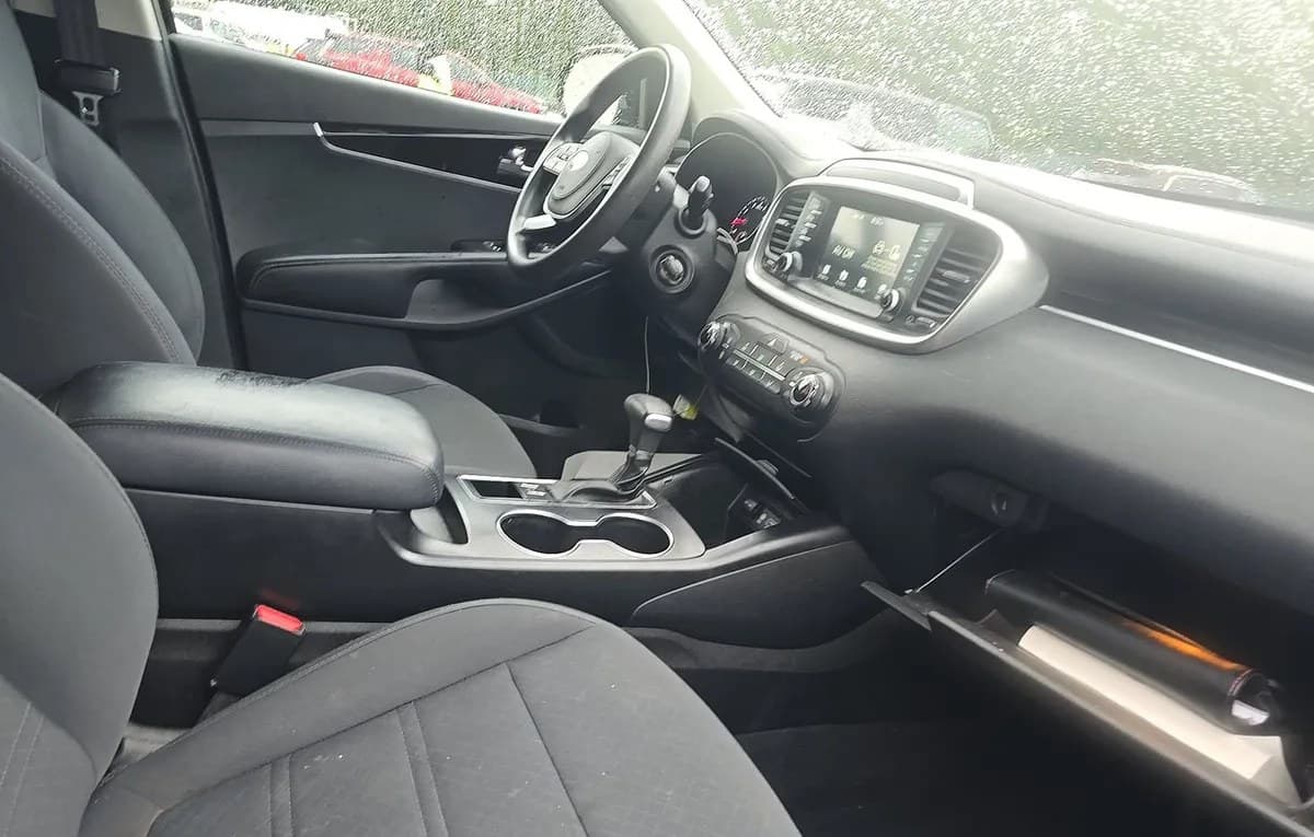 2020 KIA SORENTO LX 4