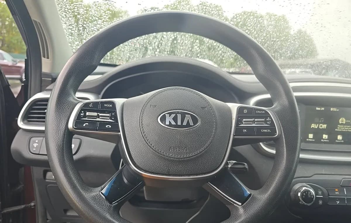2020 KIA SORENTO LX 6