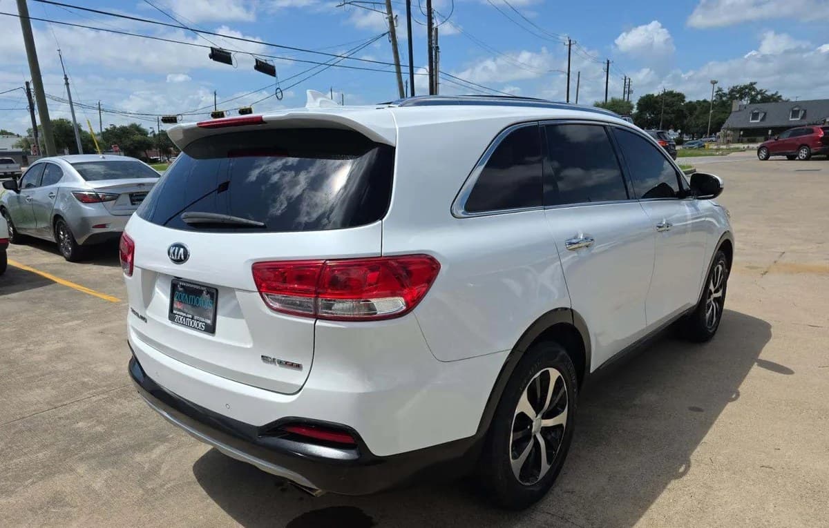 2018 KIA SORENTO EX 4