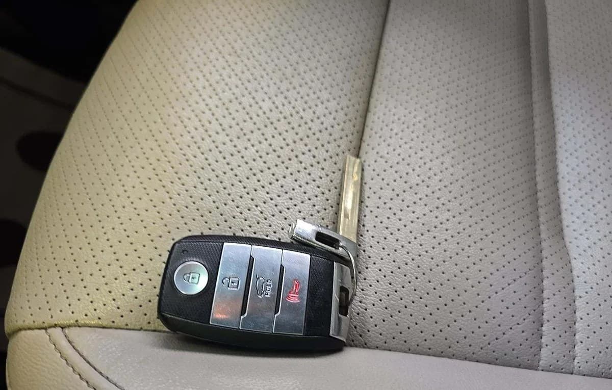 2017 KIA SORENTO EX 5