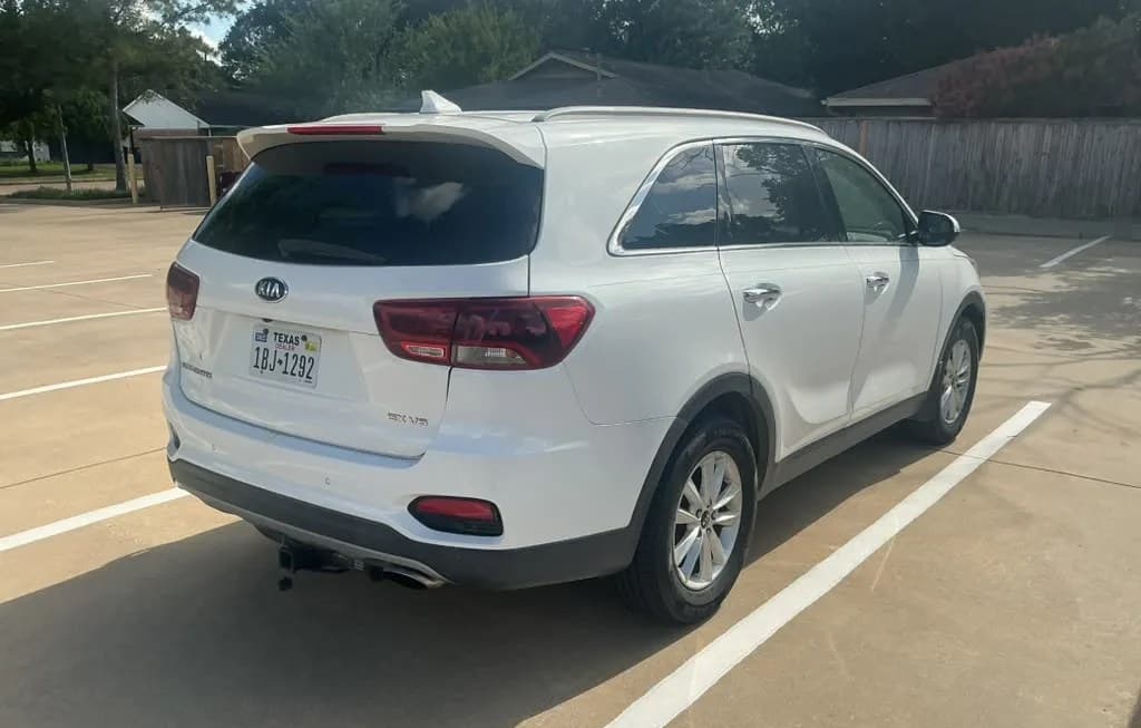 2019 KIA SORENTO EX V6 4