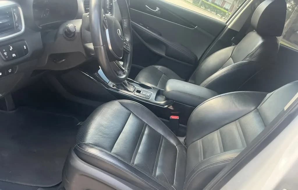 2019 KIA SORENTO EX V6 6
