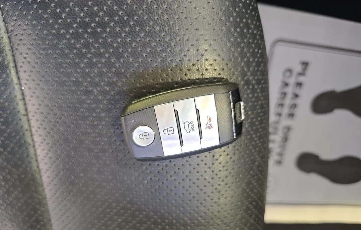 2020 KIA SORENTO EX 5