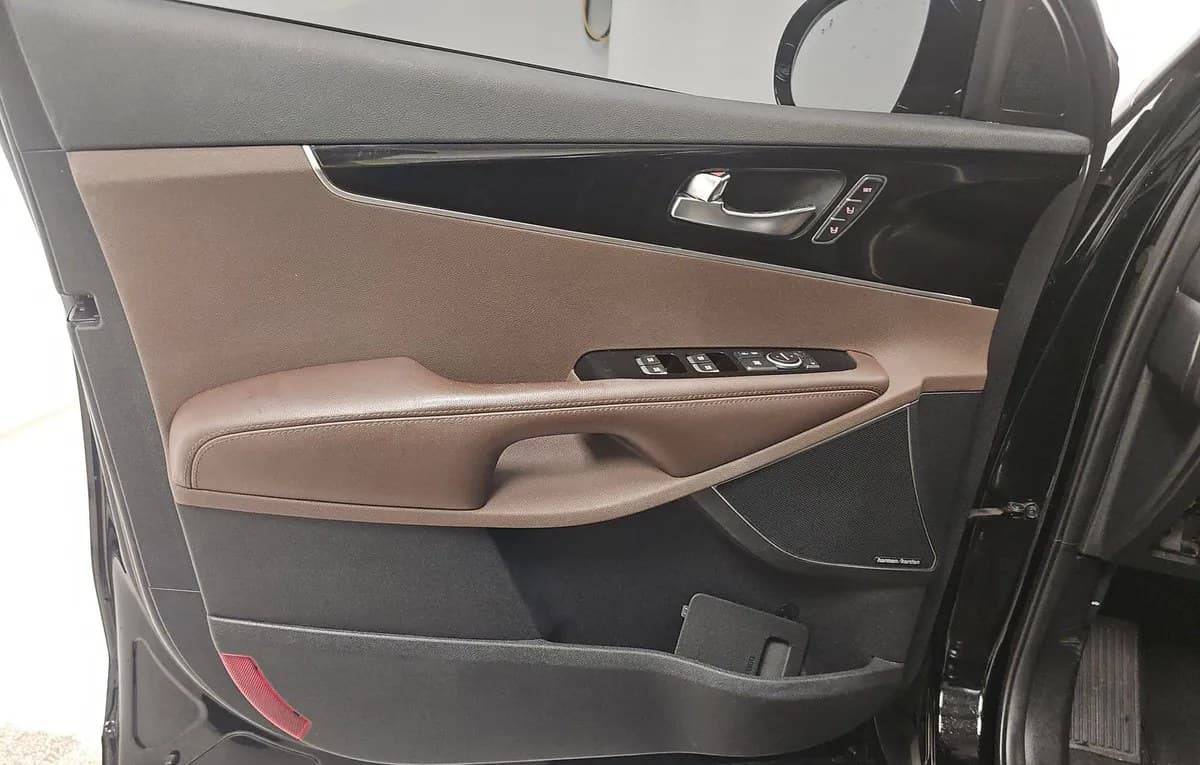 2019 KIA SORENTO SX 6