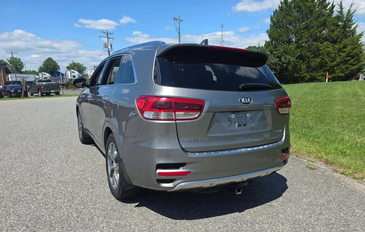 2017 KIA SORENTO SX 3