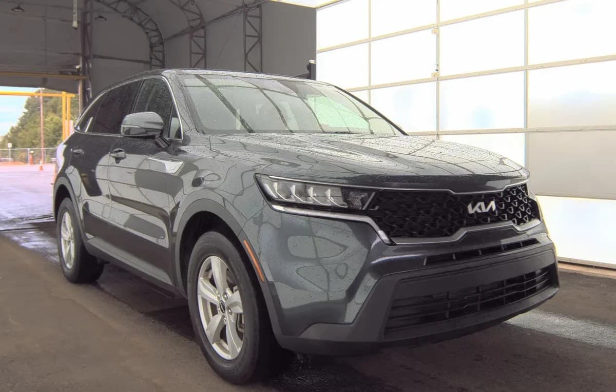 2023 KIA SORENTO LX 4