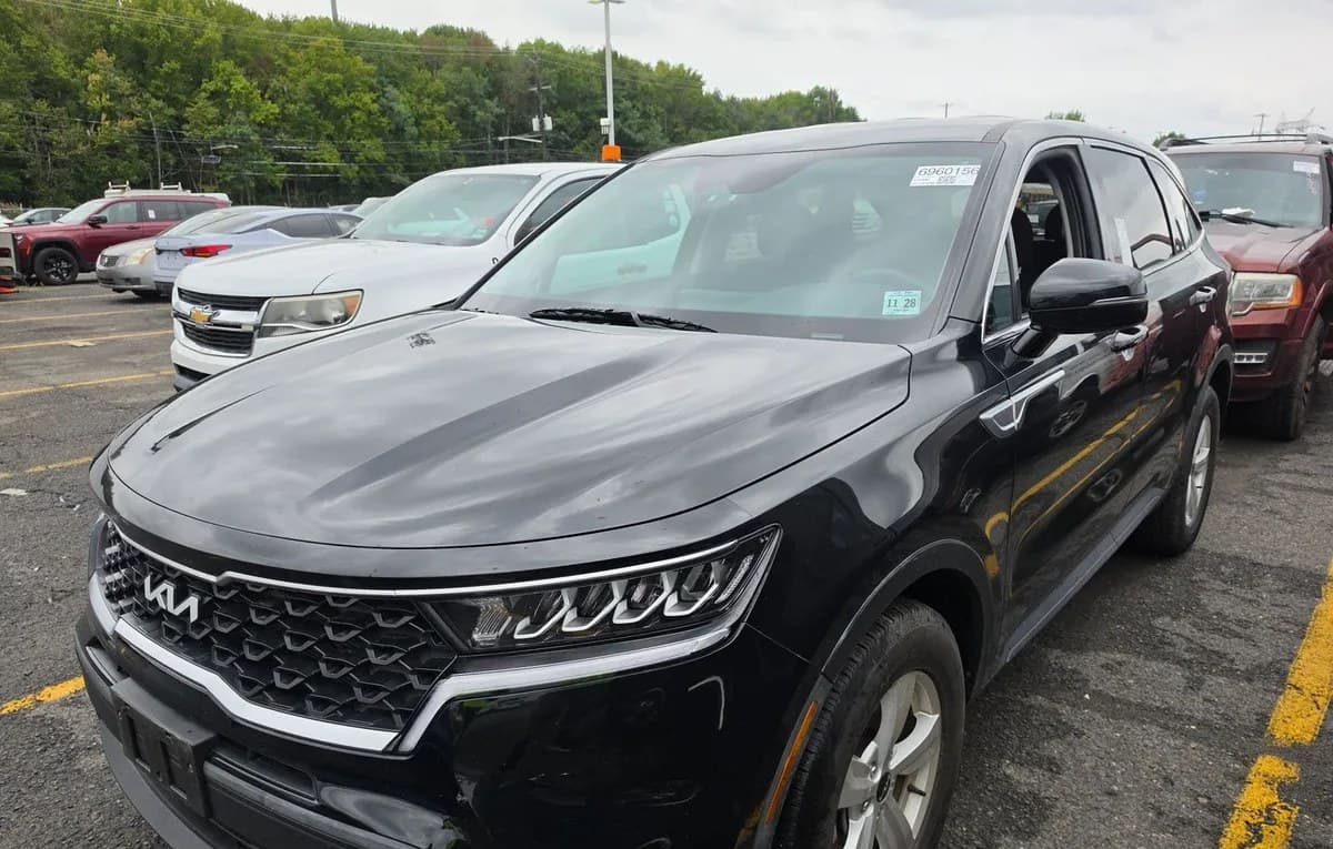 2023 KIA SORENTO LX 2