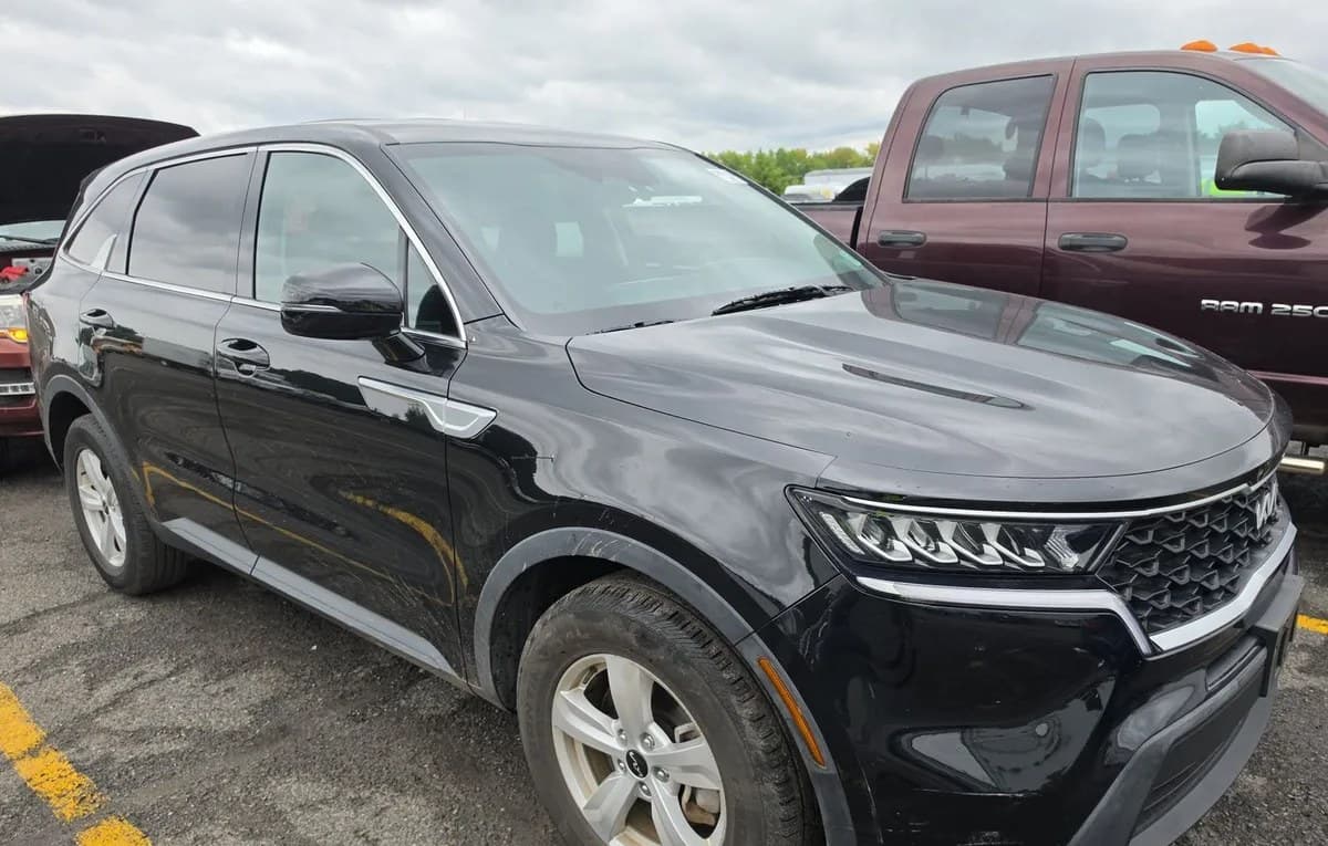 2023 KIA SORENTO LX 4