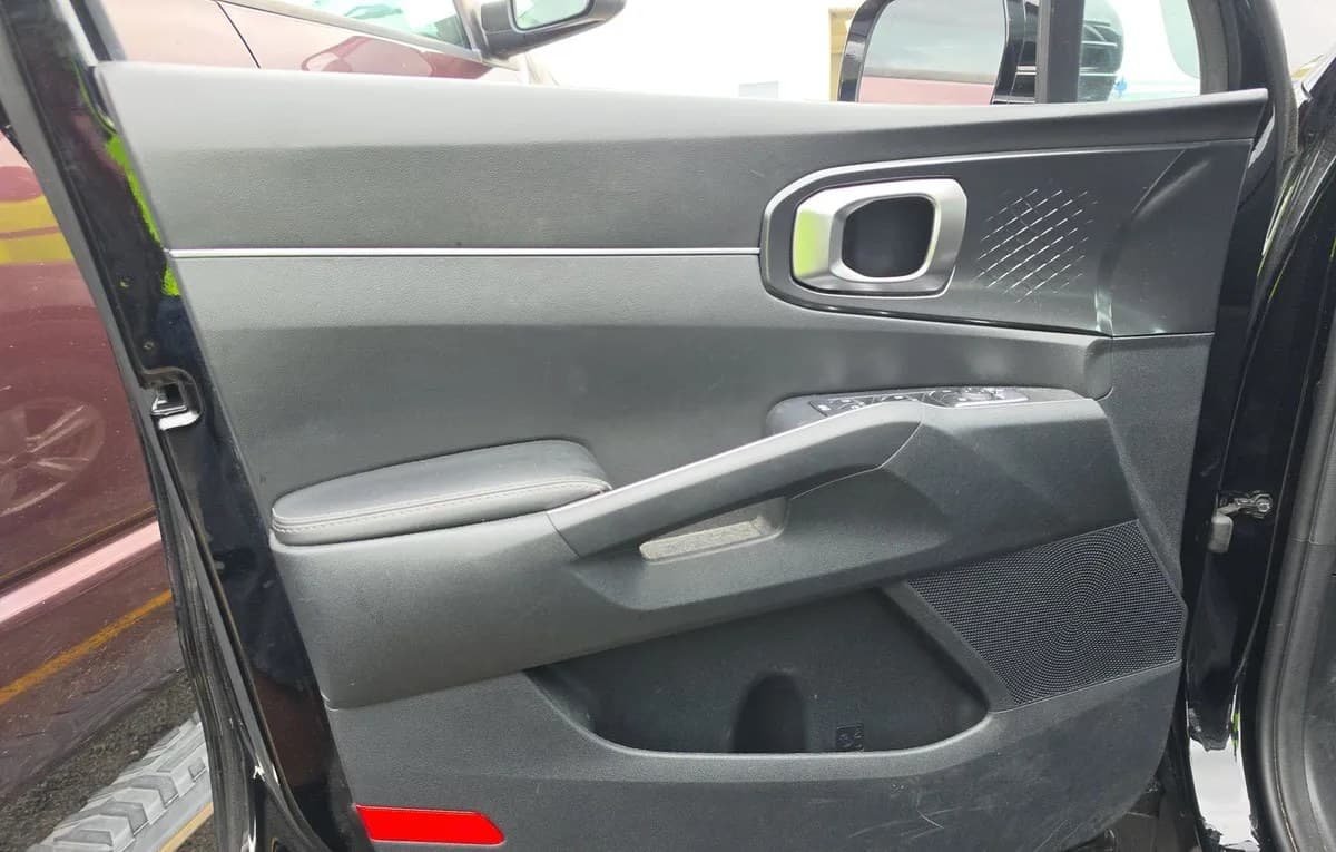 2023 KIA SORENTO LX 6