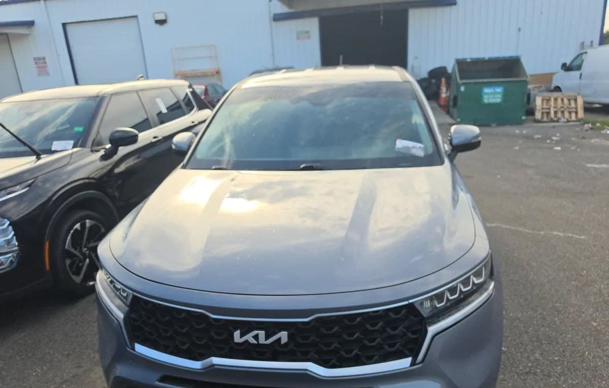 2022 KIA SORENTO LX 3