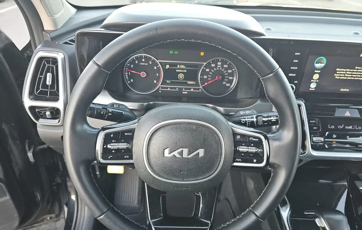 2022 KIA SORENTO SX 7