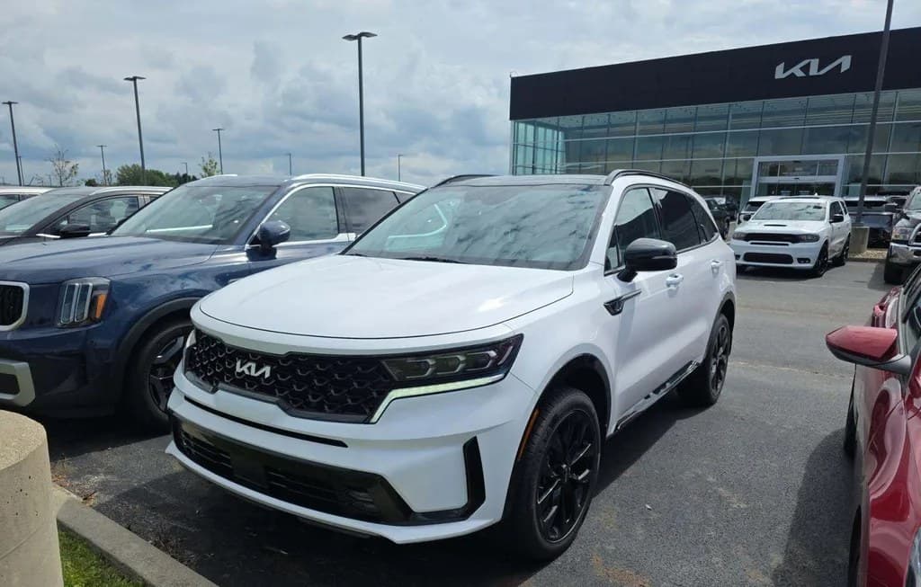 2023 KIA SORENTO SX
