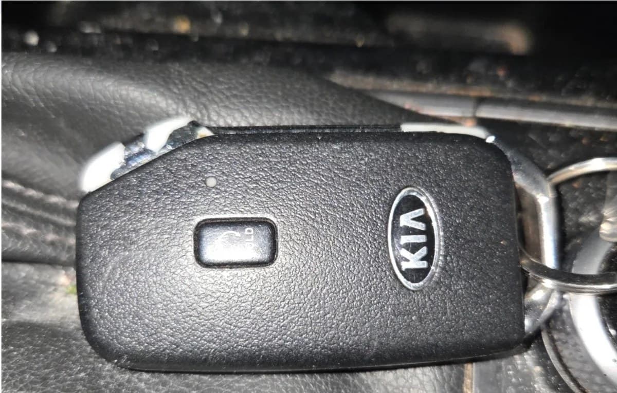 2021 KIA SORENTO S 7