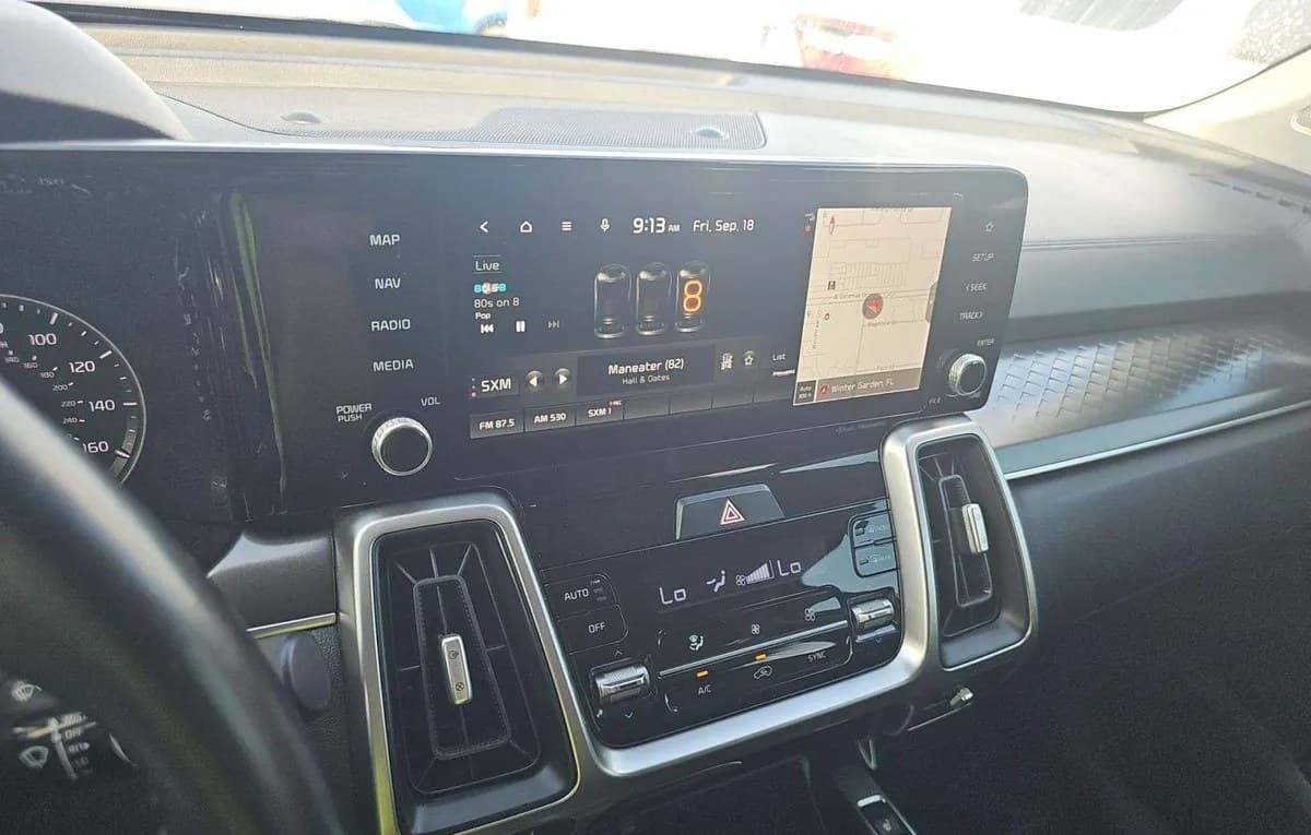 2022 KIA SORENTO S 7