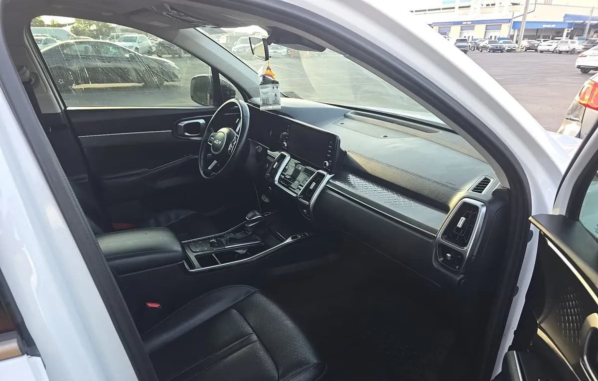 2023 KIA SORENTO S 5